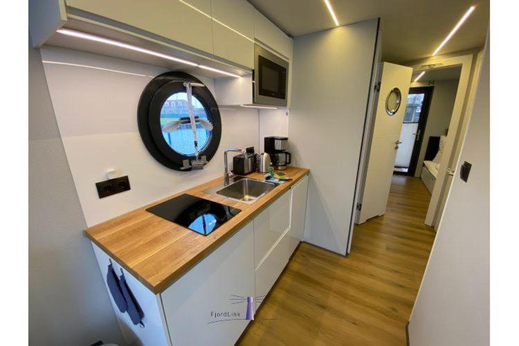 Hausboot Fjord Vela Mit Biosauna In Barth Esterno foto